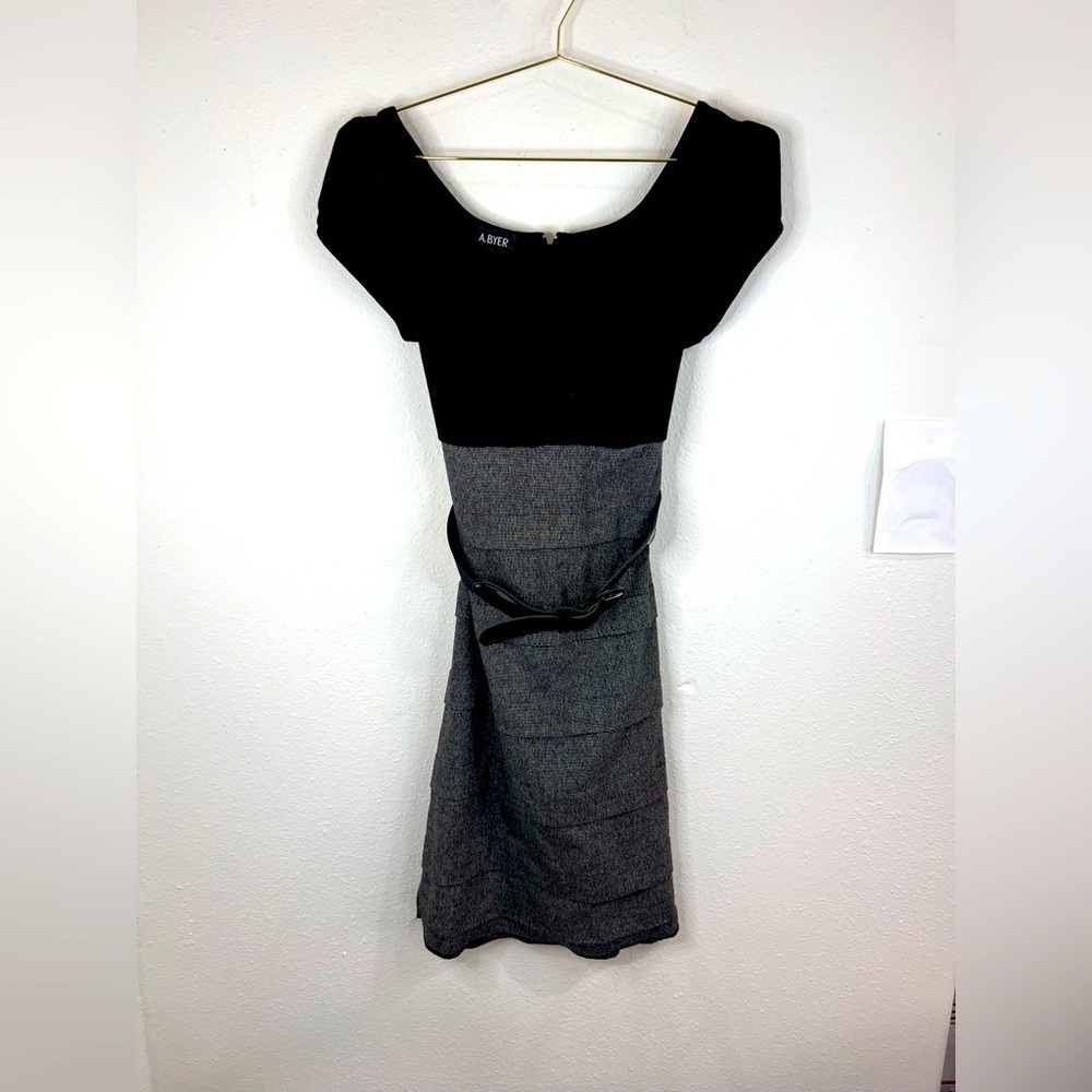 A.Byer Black & Gray Short Sleeve Colorblock Dress W/ Belt Size 5/6 Career Work